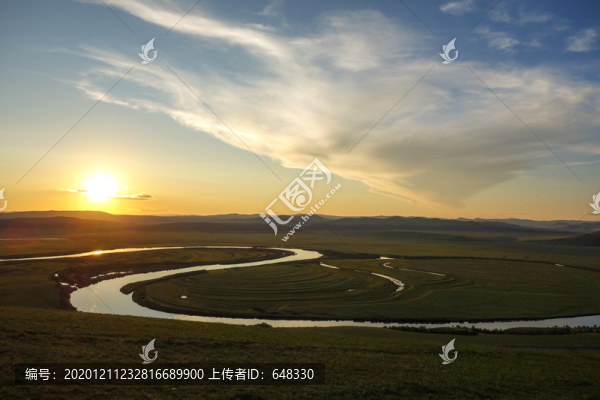 草原河流風(fēng)光