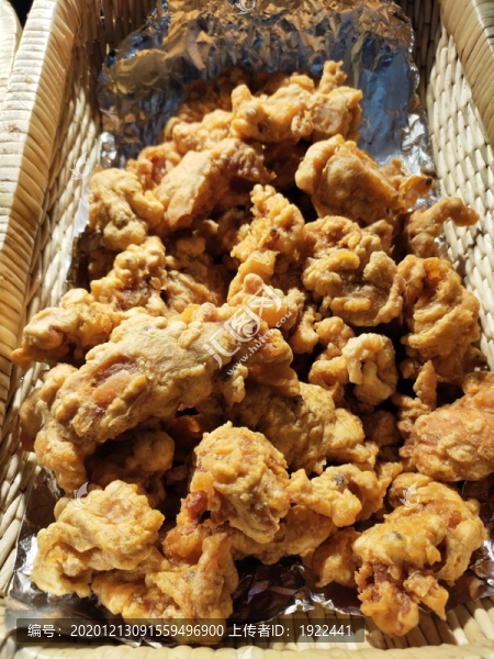 油炸酥肉