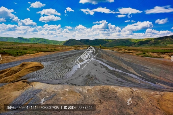 高山丘壑