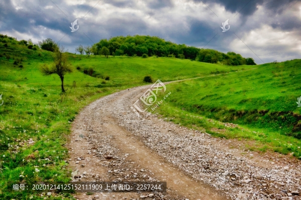 山間公路