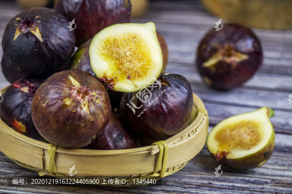 切開(kāi)的無(wú)花果