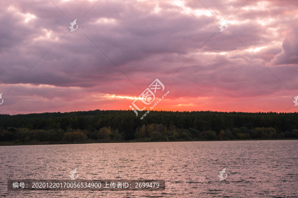 凈月潭夕陽(yáng)晚霞
