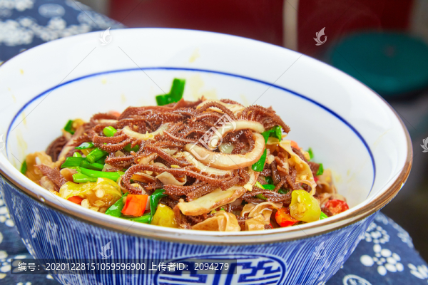 山胡椒油炒毛肚