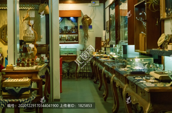 手鏈展臺(tái)