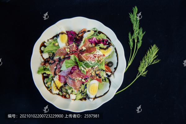 烤肉沙拉