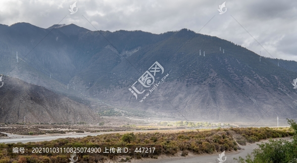 雅魯藏布江峽谷