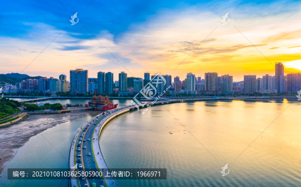珠海市情侶路新月橋