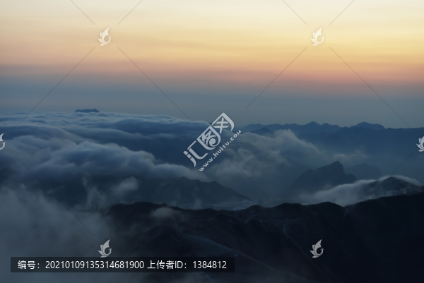 五峰獨嶺日出