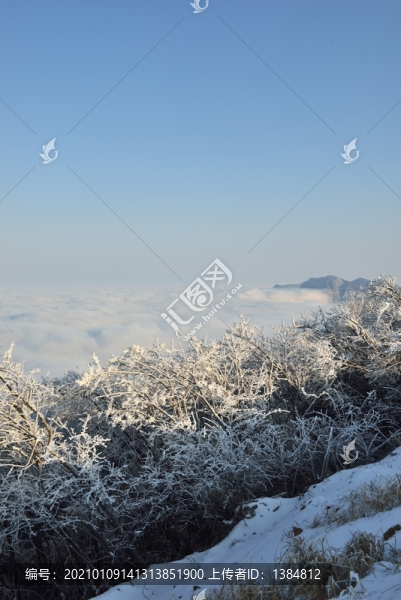 五峰獨(dú)嶺雪景云海風(fēng)光