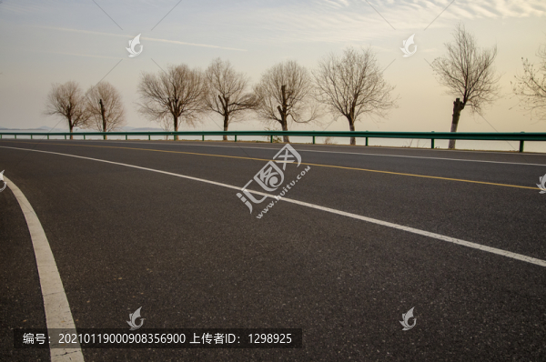 環(huán)太湖大道