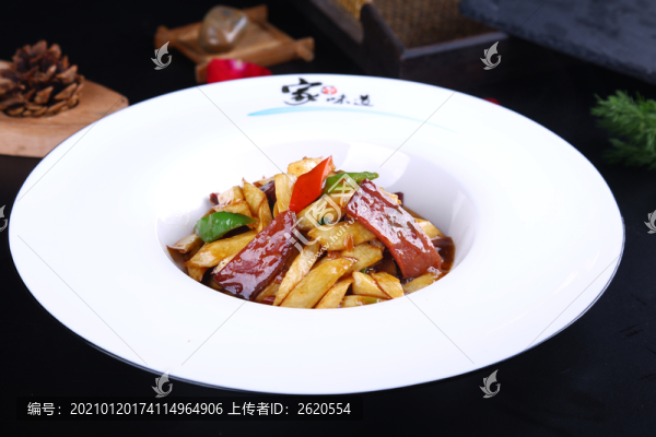 茭白炒培根