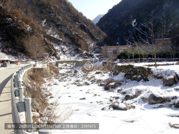 積雪浐河