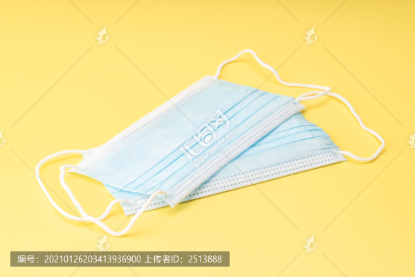 純色背景一次性醫(yī)用口罩