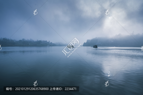 霧籠渠江