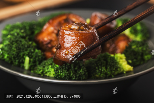 牛尾煲