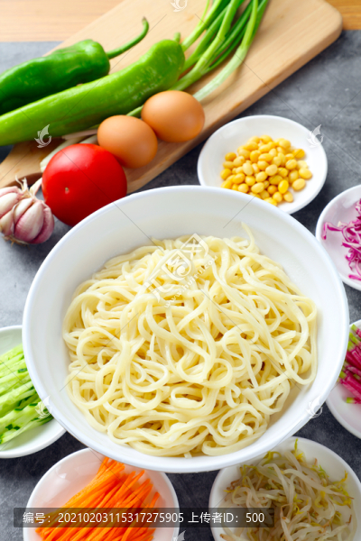 尖椒炸醬面