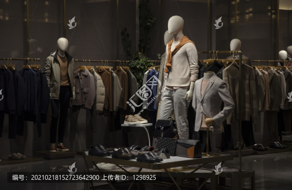 時(shí)尚男裝專賣店