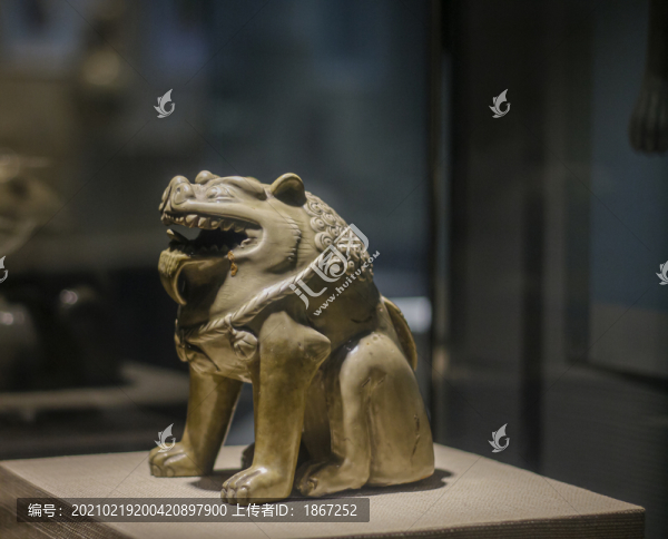 獅子瓷器