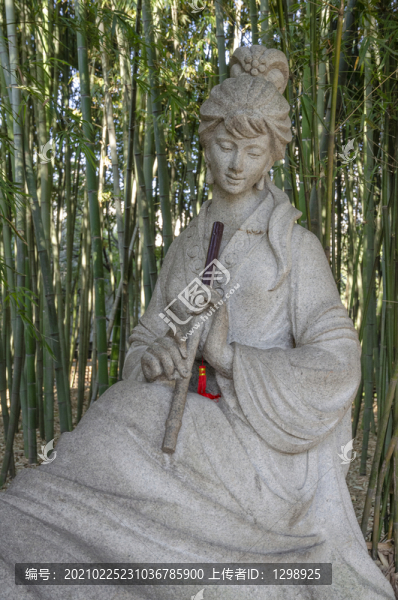 玉女吹簫雕塑