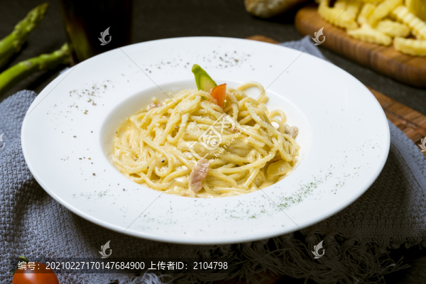 香蒜橄欖油意面