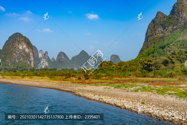 廣西桂林陽朔興坪漓江桂林山水