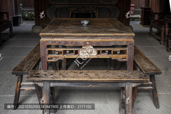 明清家居八仙桌
