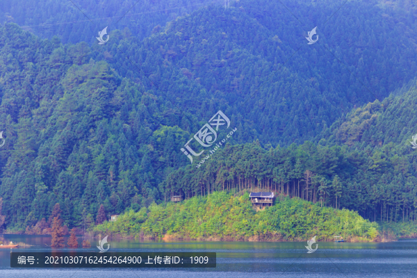 山中小屋