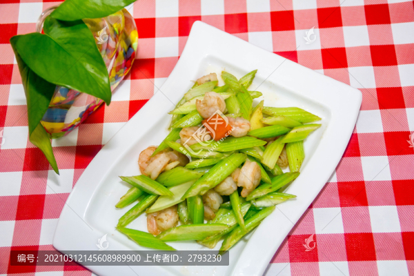 西芹炒蝦仁-匯圖網(wǎng) www.fosd68.com 西芹炒蝦仁