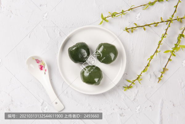 清明節(jié)特色小吃青團