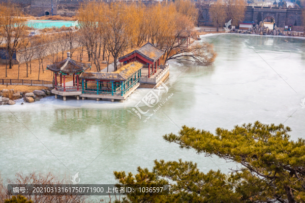 山海關(guān)古城湖泊
