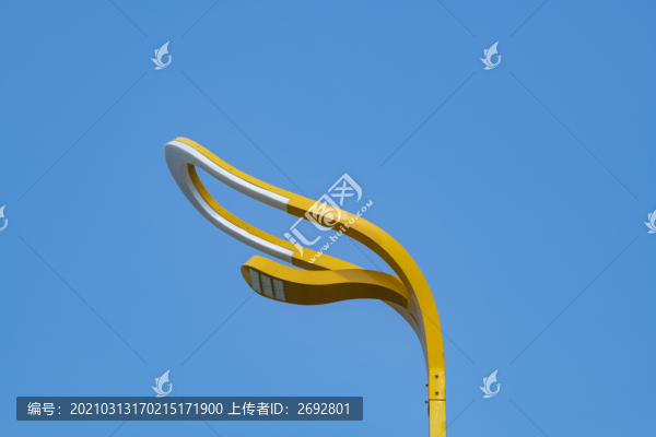 簡(jiǎn)約路燈