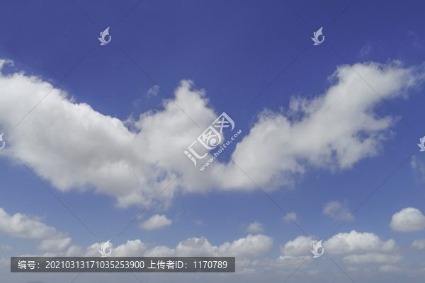藍(lán)天白云