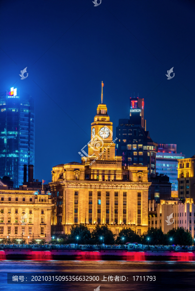 中國上海黃浦江外灘夜景風光