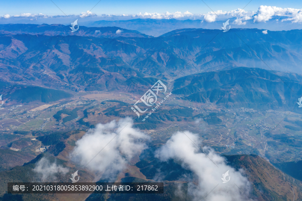 航拍涼山螺髻山