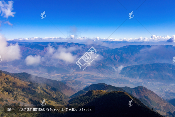 航拍涼山螺髻山