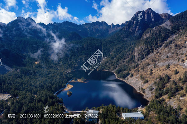 航拍涼山螺髻山
