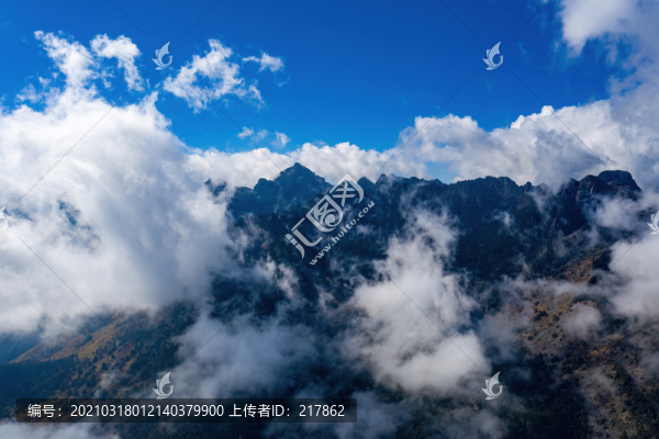 航拍涼山螺髻山