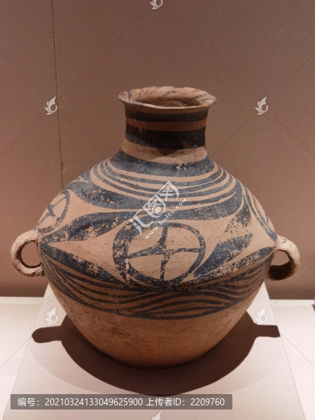 圓圈十字網(wǎng)格紋壺
