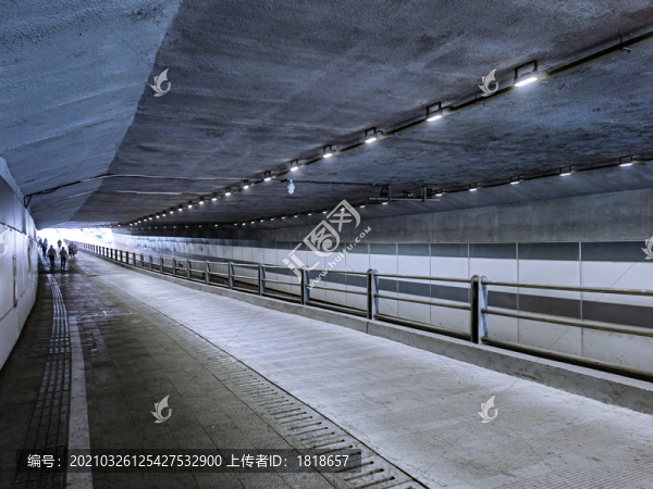 下穿隧道