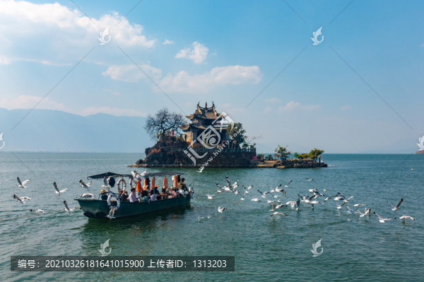 云南大理洱海小普陀島