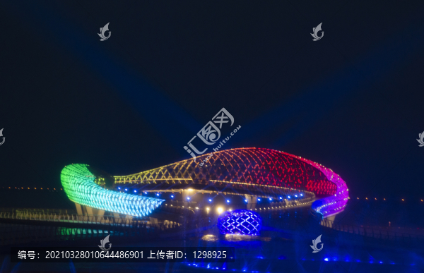 蘇州灣閱湖臺(tái)