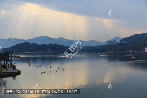 西湖晚霞
