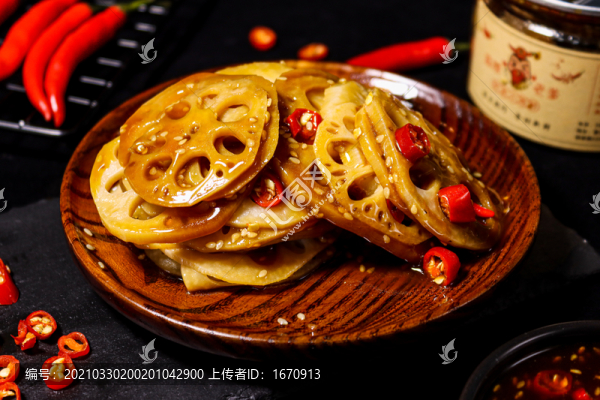 鹵味藕片