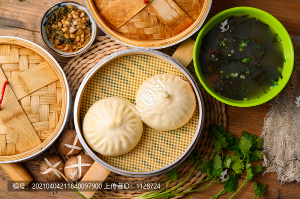 肉包子