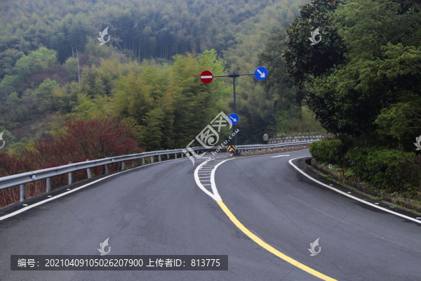 山路分道口