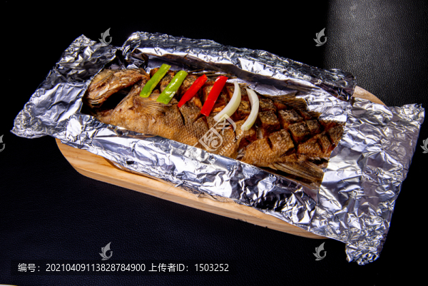 鐵板燒汁鱸魚(yú)