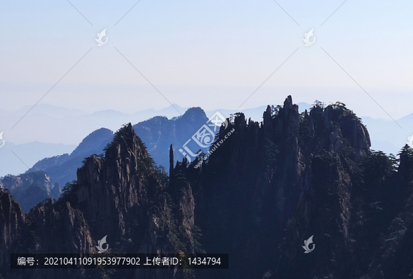 山峰