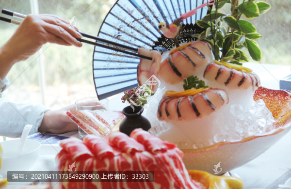 吃火鍋涮魚片