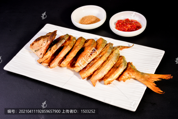 酥炸魚(yú)塊