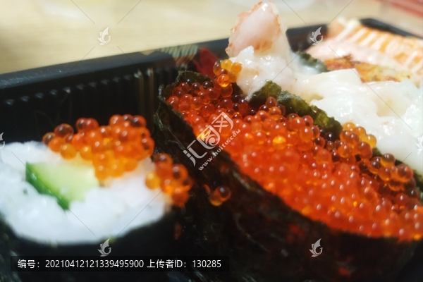 魚子壽司